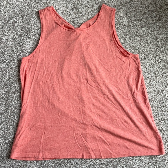 Never worn, size large LOFT tank - Picture 1 of 2